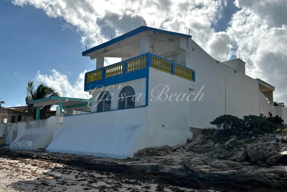 Traditional Touches on the Beach in Telchac Puerto
